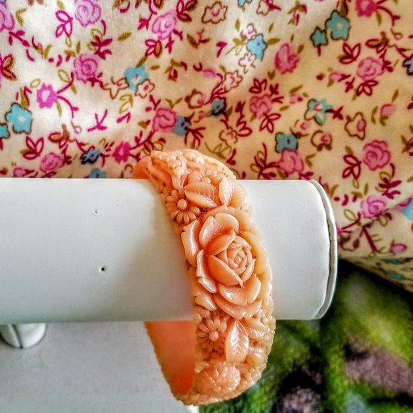 Vintage Peachy Pink Floral Celluloid Bangle Lovely - Picture 7 of 9
